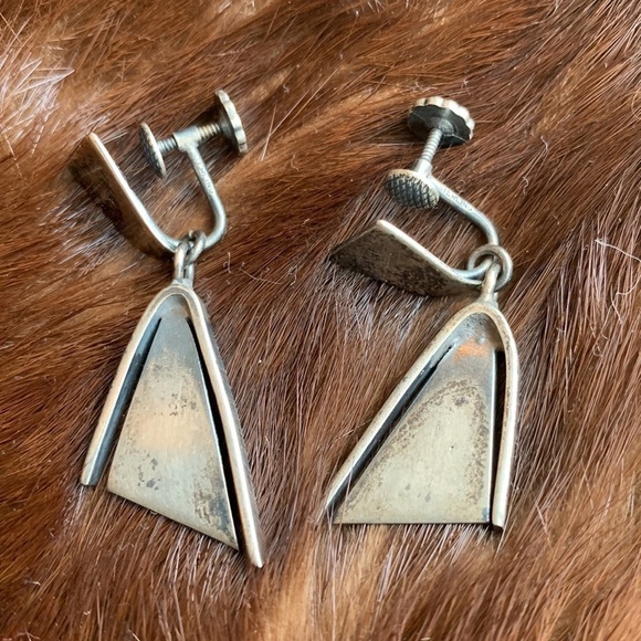 Maxwell Chayat Vintage Sterling Silver Screwback Modernist Earrings - Picture 1 of 13